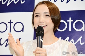 柳楽優弥の妻・豊田エリー、金髪からイメチェン「雰囲気違う」「見惚れる」と反響 画像