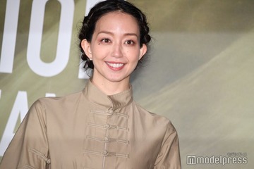 松島花「2年ぶり」親子ディズニーで母との2ショット公開「姉妹みたい」「美人オーラすごい」の声 画像