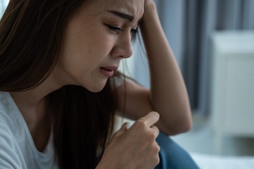 「浮気は犯罪じゃないだろ！」18歳年上の夫に裏切られ、妻がようやく探しはじめた“心の自由”とは 画像