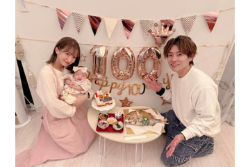 辻希美、杉浦太陽と一緒に次女の百日祝い「毎日沢山の幸せを杉浦家にくれる」「大好きっ」 画像