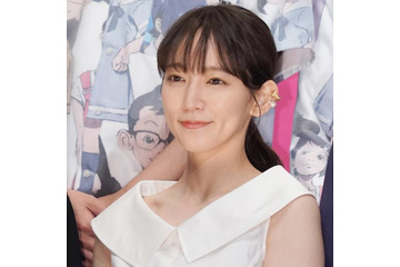 吉岡里帆、緊張する場面の乗り越え方を明かす「私だと手が冷えちゃうので…」 画像