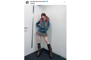 田中れいな、大胆脚見せのミニスカコーデに反響「めっっちゃかわいい」「お人形さんみたい」 画像