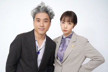 ムロツヨシ主演「うちの弁護士は手がかかる」SPドラマで2年ぶり復活 弁護士役初挑戦・木南晴夏がバディに 画像