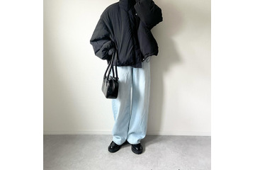 冬の寒さに負けない！そろそろ準備したい中綿アウター×【ユニクロ】バズりデニムの着こなし【40代の毎日コーデ】 画像