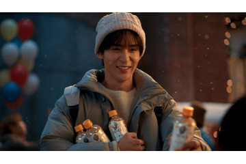 Snow Man目黒蓮＆Mrs. GREEN APPLE「午後の紅茶」CMで初共演 心と体温まるひと時描く 画像