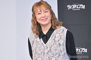 佐藤仁美、マッシュウルフ＆メッシュで“ぎゃる”化「カッコいい」「お似合い」の声 画像