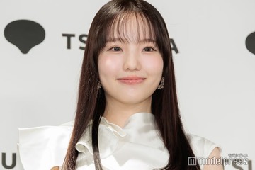 本田真凜、氷上で見せた全身レザー調衣装「腹筋綺麗」「スタイル抜群」と反響 画像