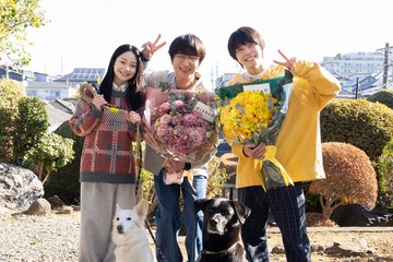 「ぼくたちん家」及川光博・手越祐也・白鳥玉季がクランクアップ 及川＆手越はハグ「終わってしまうことが寂しい」【コメント】 画像