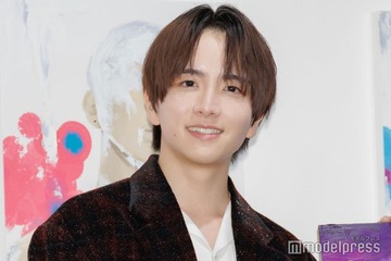板垣李光人、黒髪から金髪に一新「ノーマンビジュ再来」「まるで雪の王子様」とファン絶賛 画像