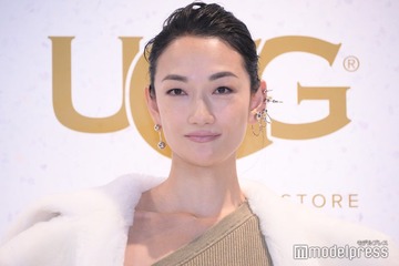 冨永愛、妊娠発表 お相手は俳優「息子、章胤にも支えられて」 画像