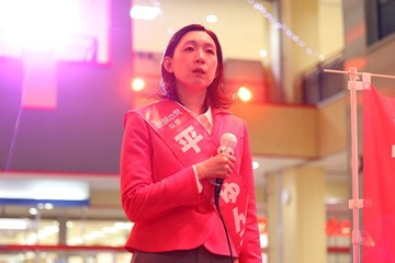 「ふてほど」新春SP 江口のりこ、阿部サダヲと濃厚キス ラブシーン連発に「あんぱんコンビが」「新年からすごすぎる」と驚きの声【ネタバレあり】 画像