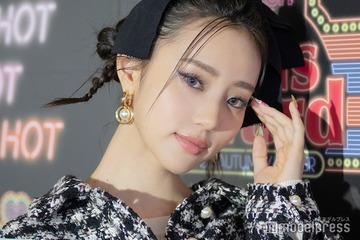 中町綾、タイで大胆肌見せ ベアトップミニワンピ姿に「女神」「憧れのスタイル」と反響 画像