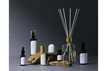 NOWHERE NOWHERE、香りと潤いで満たす「バスフレグランスオイル」発売 画像