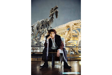 庄司浩平、抜群のスタイルでソリッドかつモードな魅力が全開！“憧れの聖地”での撮影が叶う 画像