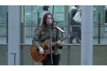 「ノノガ」参加・ふみの、渋谷でサプライズ路上ライブ敢行 会場周辺は長蛇の列に 画像