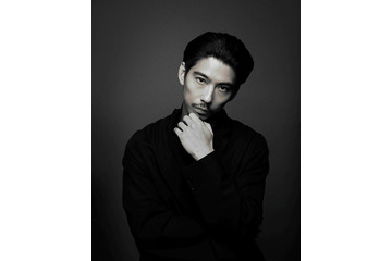 賀来賢人、“日本人俳優初”米大手マネジメント「Artists First」と契約で世界へ「初心を忘れずに、勇気を持って作品に取り組んでいきたい」【コメント】 画像