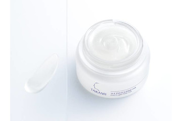 タカミ、夕方までテカらないうるすべ美肌へ“水感ゲル”新発売 画像