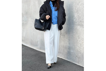 ブルーシャツを効かせてハンサムに。ユニクロのタートルを重ねた冬のレイヤードスタイル【40代の毎日コーデ】 画像