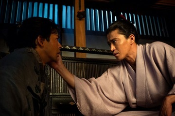 【豊臣兄弟！ 第6話】追い込まれた小一郎、信長の前で驚きの行動 画像