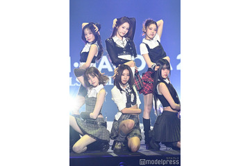 「I-LAND2」から誕生のizna「TGC」初出演 投げキス・ルダハート…可愛らしい自己紹介でファン魅了【TGCあいち・なごや2026】 画像