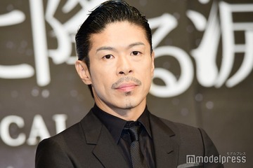 EXILE松本利夫、家族でイルミネーション満喫 集合ショットに反響「大きくなってる」「みんな楽しそう」 画像