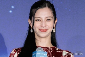 中条あやみ、29歳バースデーに幼少期ショット公開「おめめクリクリで面影ある」「絵画の天使そのまま」と反響 画像