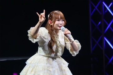 双子出産の中川翔子、復帰後初ライブで“母性”溢れる「来てくれたみんなも我が子」歌⼿デビュー20周年に感謝も 画像