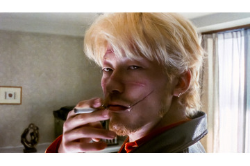 『殺し屋１ 4K』25年ぶりスクリーンへ、浅野忠信×三池崇史×山本英夫の伝説作が5月15日公開　コラボグッズも展開 画像