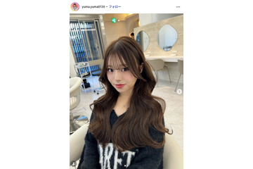 「今日好き」谷村優真（ゆま）、グレーのミニスカ×ニーハイソックスコーデ披露「新鮮」「完璧スタイル」の声 画像