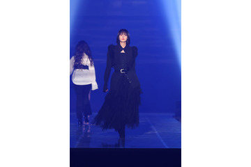 ＜乃木坂46まとめ＞総勢16人が豪華ランウェイ “ハンサムレディー”体現【IDOL RUNWAY COLLECTION 2026】 画像
