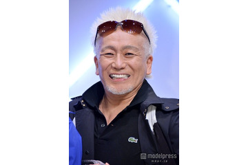 青田典子、夫・玉置浩二＆大物俳優との豪華ショット公開「髪型が素敵」「貴重な写真すぎる」の声 画像