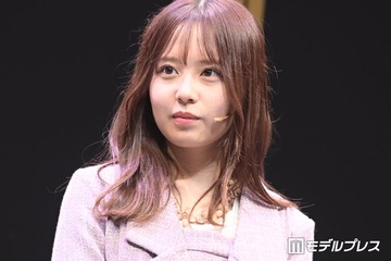 乃木坂46佐藤璃果、デコルテ輝く卒業ドレス姿披露「プリンセスみたい」「シルエット綺麗」と反響 画像
