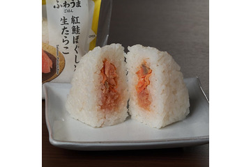 ファミマ新作おむすびは“紅鮭×生たらこ” 食でアラスカの持続可能な漁業支援 画像