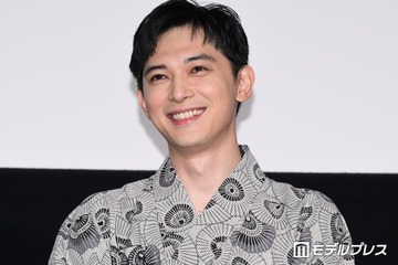 朝ドラ「ばけばけ」丈（杉田雷麟）の持ち道具に兄・友一（吉沢亮）の形見「ずっと一緒なんだ」「泣ける」の声 衣装姿のオフショットも話題 画像