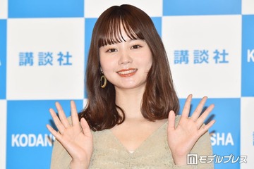 堀北真希の妹・奈々未、美脚スラリのミニワンピ姿「スタイル最高」「大人っぽくて可愛い」と反響 画像