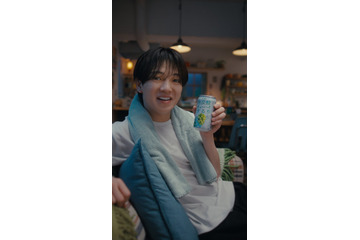 トラジャ宮近海斗、初の単独CM出演 ほろ酔い笑顔で“彼氏感”たっぷり 画像