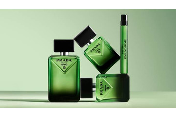 プラダ ビューティ、「パラダイム オーデパルファム」に30mLサイズが登場 画像