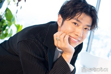 「バチェラー4」黄皓「12気筒は初めて」高級外車の“新しい相棒”披露「お値段すごそう」「外装からかっこよすぎる」と話題に 画像