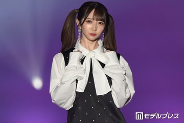 ≠ME谷崎早耶、パーカー×ミニスカの私服ショットにファン悶絶「新鮮なコーデ」「美脚すぎる」 画像