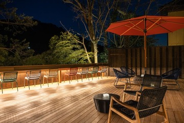 箱根湯本に新ホテル「HOTEL nehako」貸切風呂＆ドリンク飲み放題、A5和牛ディナーを満喫 画像