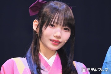 乃木坂46岡本姫奈、色白素肌透けるレース衣装「手脚長くて憧れ」「髪型も衣装も本人も全部が可愛い」とファン絶賛 画像