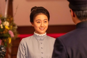 【風、薫る 第13回あらすじ】直美、身分偽り鹿鳴館の給仕に 海軍中尉の小日向（藤原季節）と出会う 画像