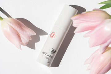 ダウンタイムでも使える「日焼け止め」。ドクターシーラボ®、美容皮膚科学発のUVスキンケアって？ 画像