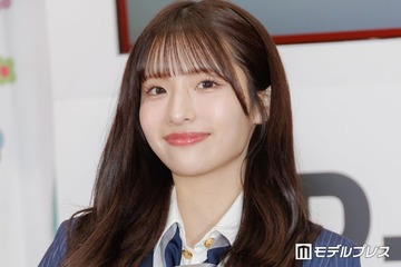 AKB48メンバー、美脚際立つミニスカコーデ「ガルアワ」オフショットに絶賛の声「スタイルレベチ」「さすがの着こなし」 画像