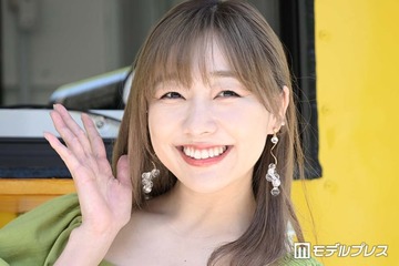 須田亜香里、ミニ・大胆スリット…美脚映えるコーデ3選公開「脚綺麗すぎ」「シルエットが美しい」 画像
