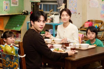 【10回切って倒れない木はない 第3話】ミンソク＆桃子を引き裂く人物現れる 画像