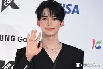 ZEROBASEONEソン・ハンビン、レカペ降臨 初代グローバルアンバサダーで3日間出演「KCON全体を楽しんでいただけるように」【KCON JAPAN 2026／レッドカーペット】 画像
