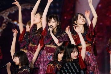 乃木坂46、初の東京ドーム3DAYS公演 テーマに沿って14年間の歴史辿る【14thバスラ／DAY2セットリスト】 画像