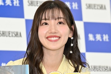 元日向坂46佐々木美玲「最近のモチベ」2冊目のシール帳公開「可愛いが詰まってる」「キラキラ」 画像
