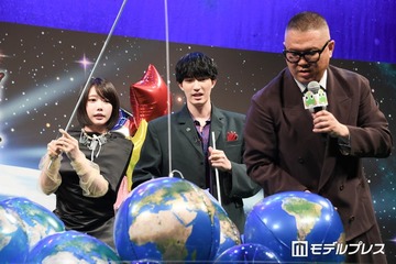 SixTONESジェシー、冒頭からボケ炸裂 渡辺久美子・あの・シソンヌ長谷川らと客席からサプライズ登場【新劇場版☆ケロロ軍曹】 画像
